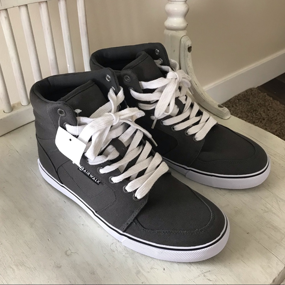 HIGHTOP SNEAKERS | NEW NEVER WORN | gray